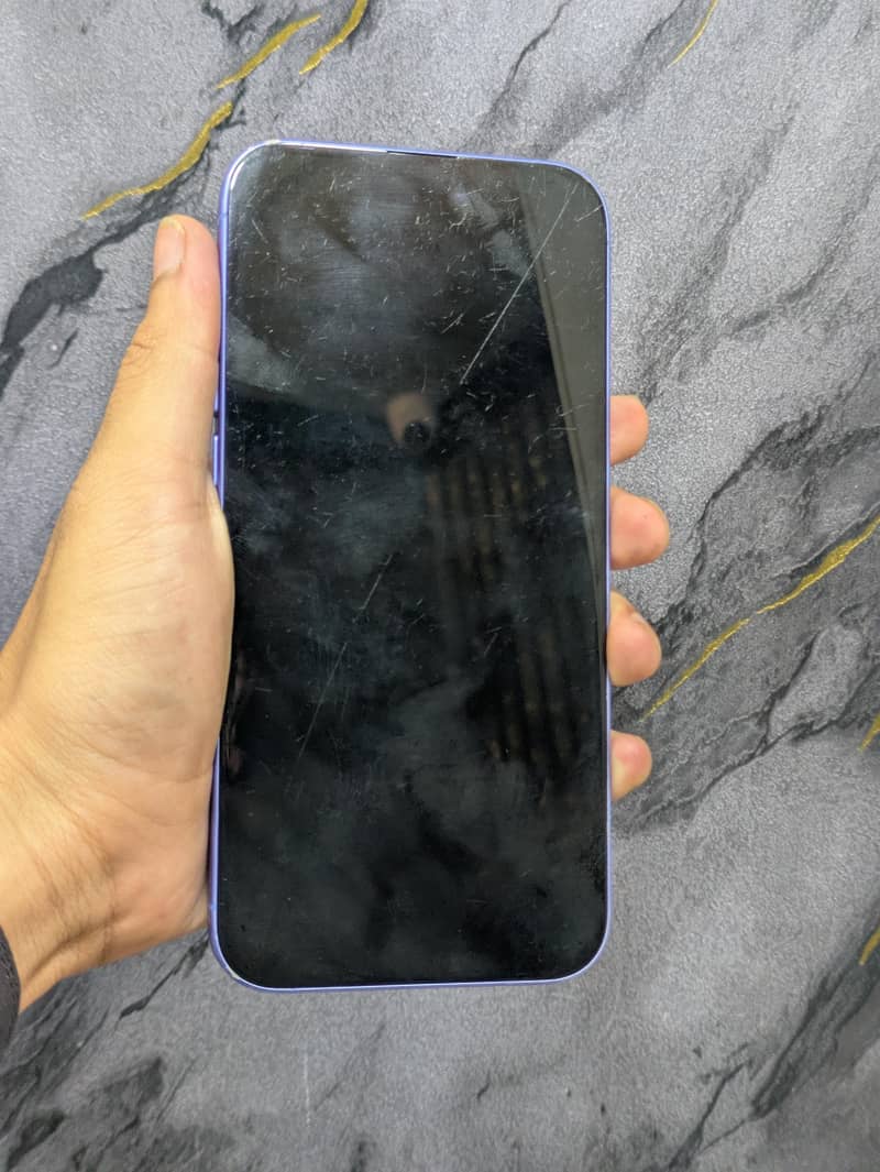 Apple iPhone 16 Plus 2