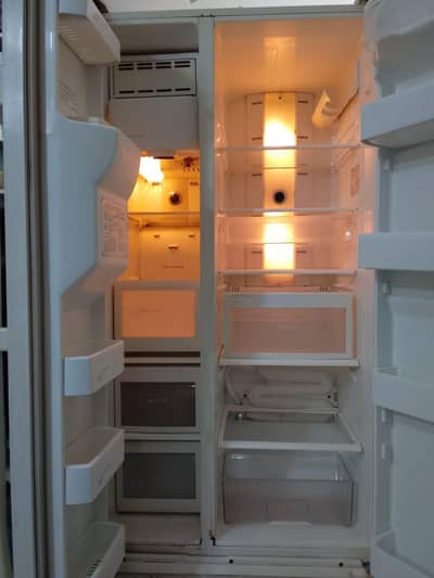 Samsung Double door refrigerator