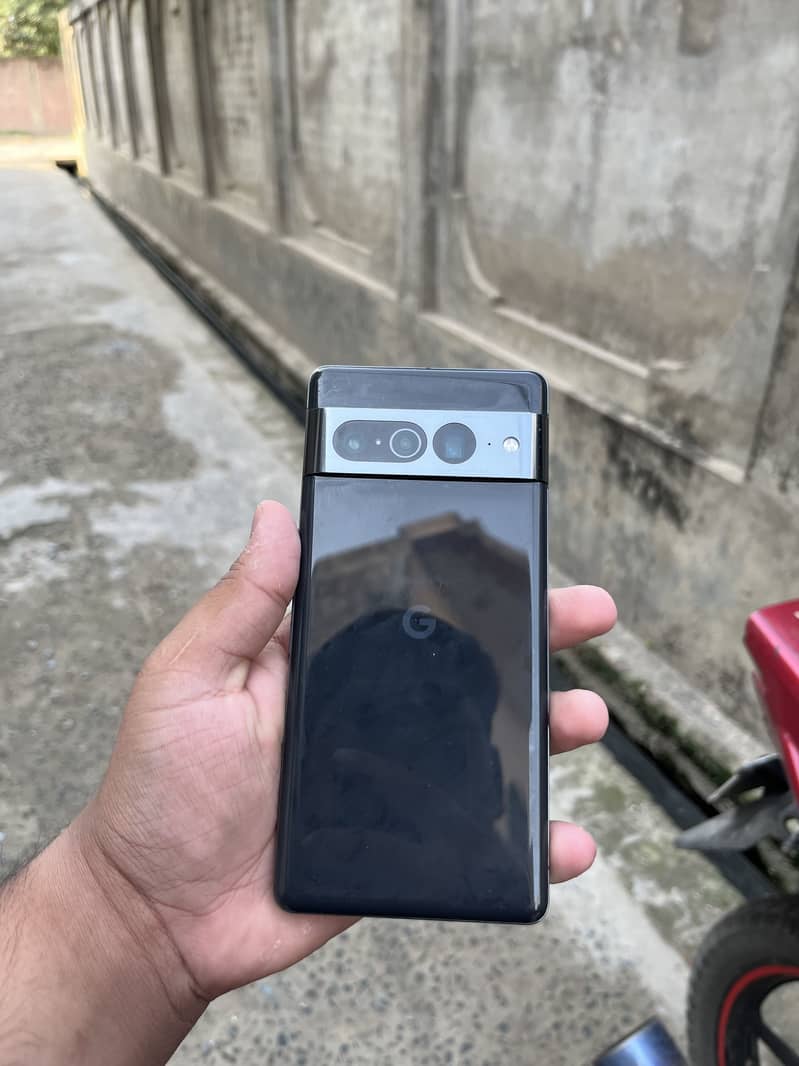 Google Pixel 7 Pro 2