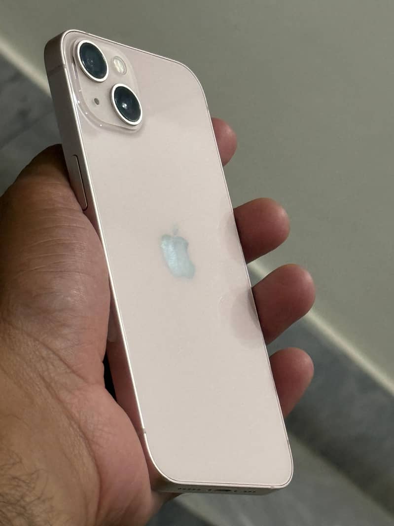 Apple iPhone 13 3