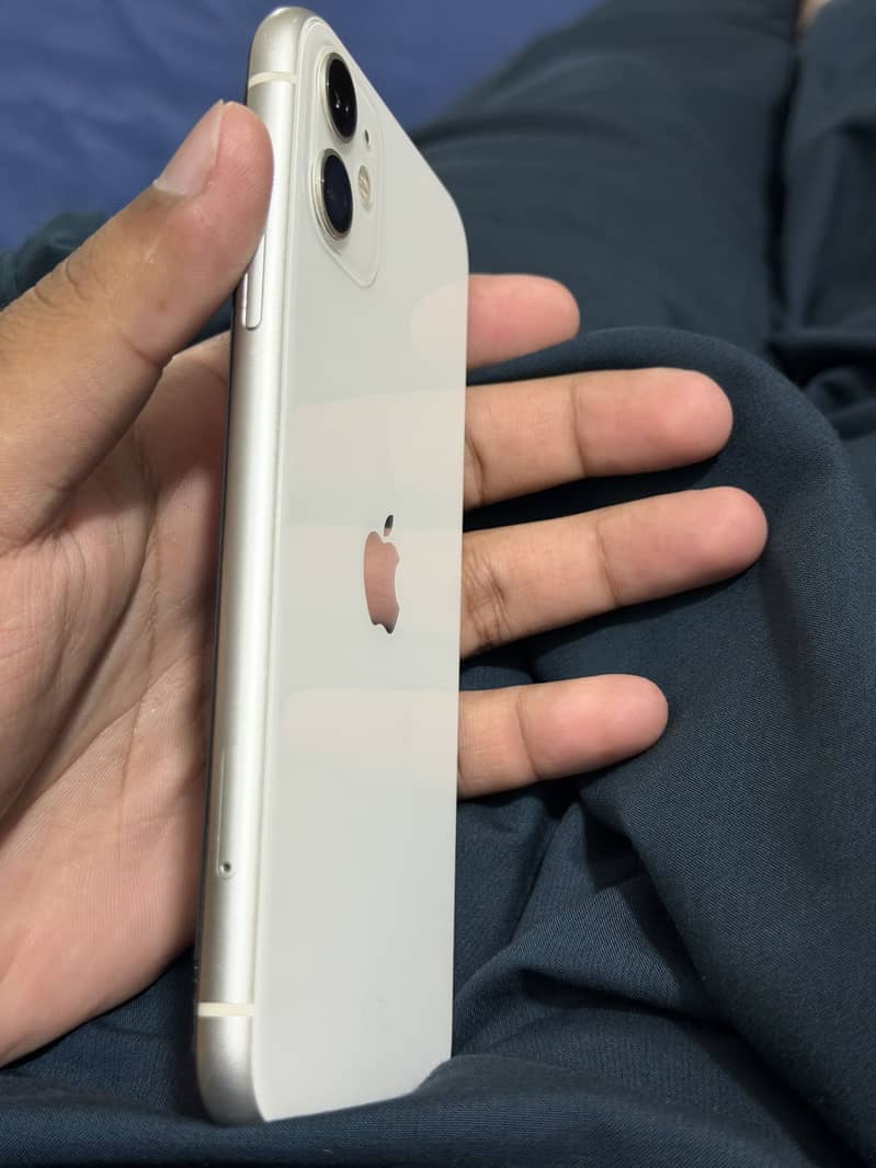 Apple iPhone 11 2