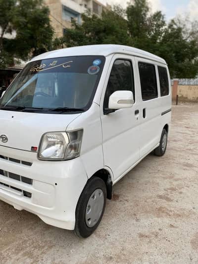 Daihatsu Hijet 2013