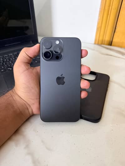 Apple iPhone 15 Pro Max