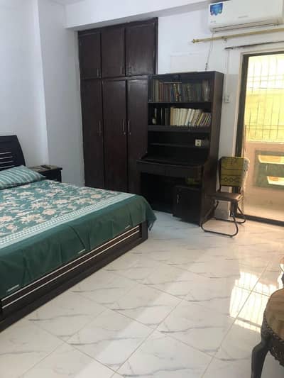 1500 Square Feet Flat For Sale In Karachi