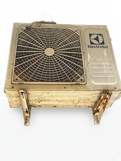 1.5 Ton Electrolux DC Inventory AC 9/10 Condition for Sale