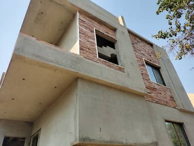 House Spread Over 250 Square Yards In PECHS Block 3 Available