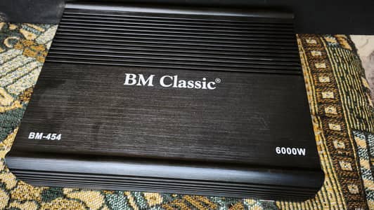 BM classic 4 channel amplifier with speakers