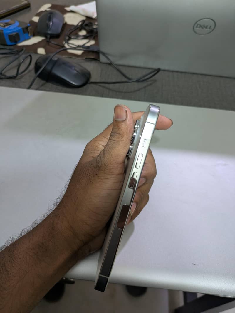 Apple iPhone 14 Pro 3