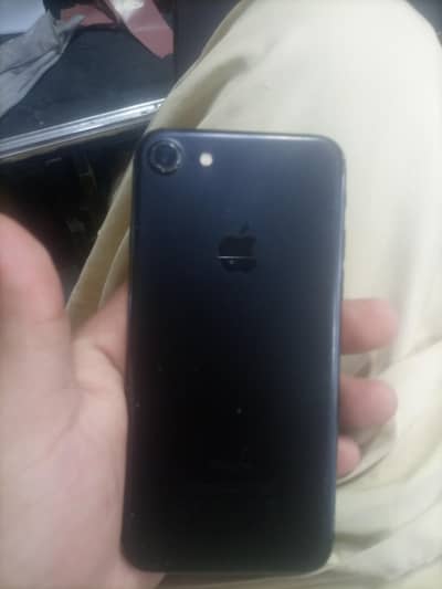 Apple iPhone 7