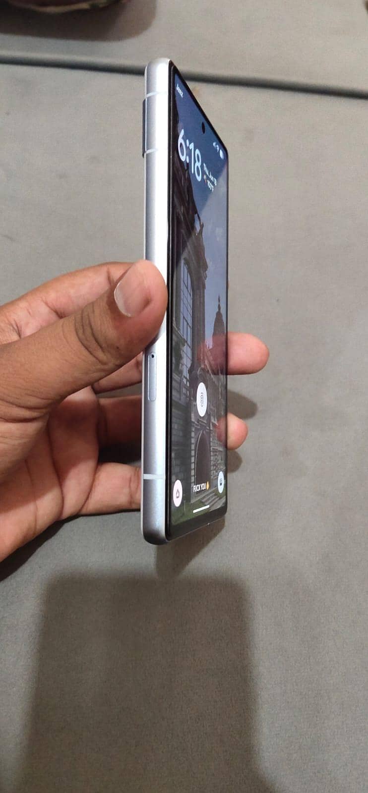 Google Pixel 7a 6
