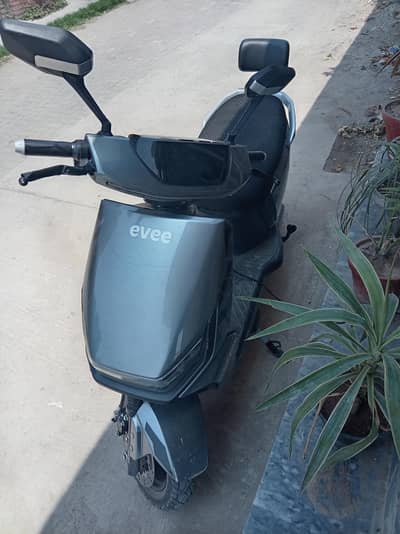 evee Gen-z scooty
