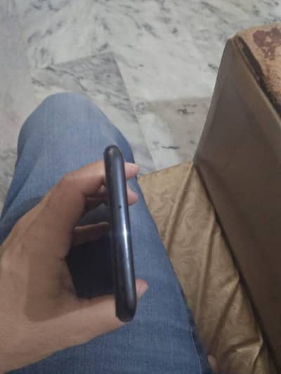 Samsung Mobile A30s
