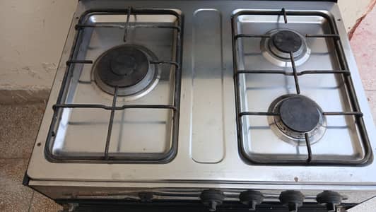 Cooking Range 3 Stoves