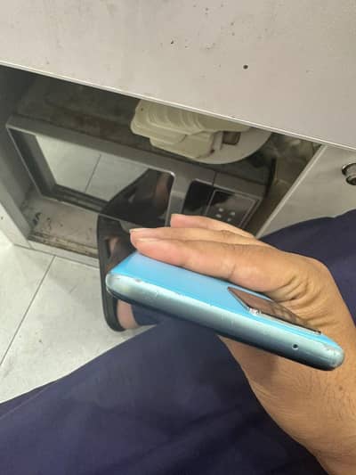 oppo a76 6/128 orignal phone ha all ok ha no any fault.  only phone