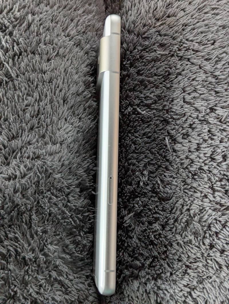 Google Pixel 7 5