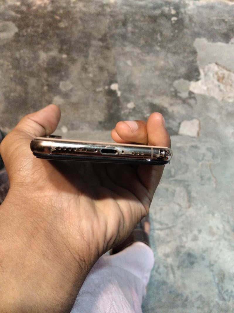 Apple iPhone X 2