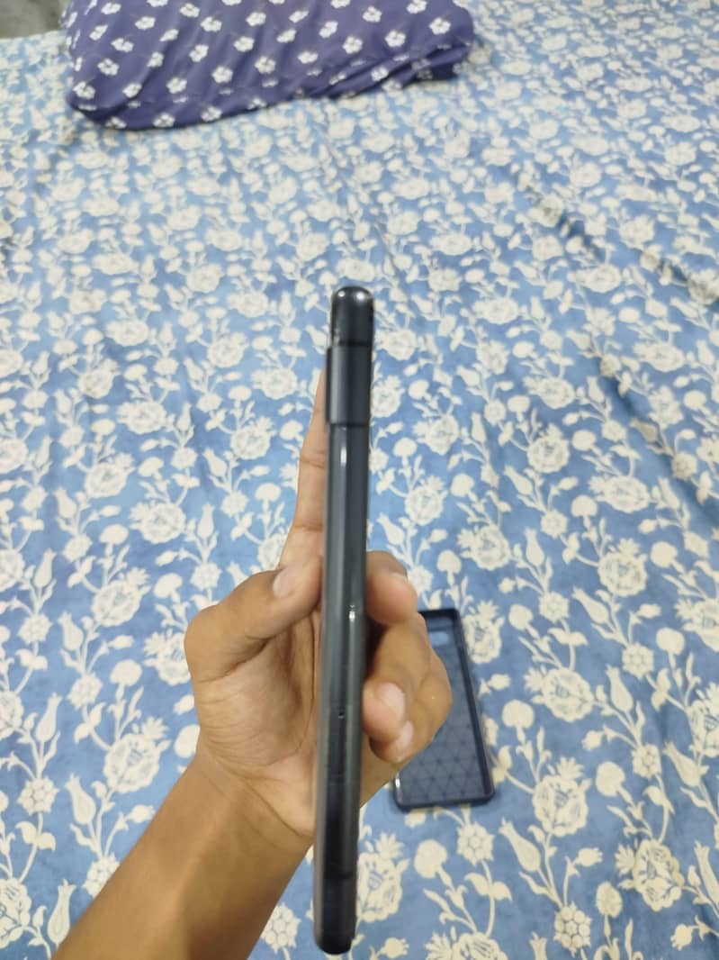 Google Pixel 7a 1