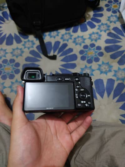 Sony a6100