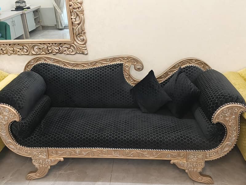 single sofa 1