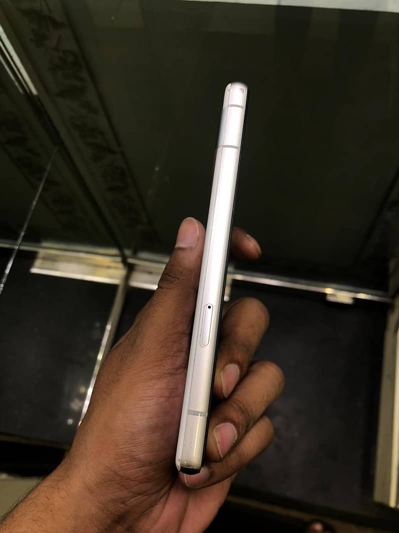 Google Pixel 7a 3