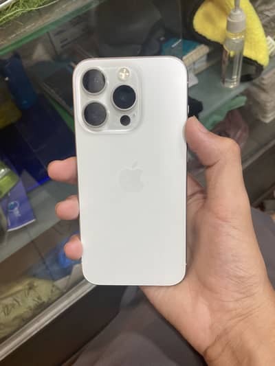 Apple iPhone 15 Pro