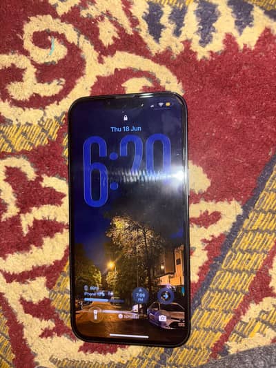 Apple iPhone 13