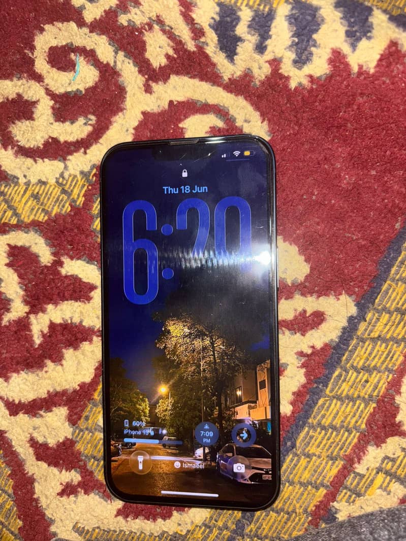 Apple iPhone 13 0