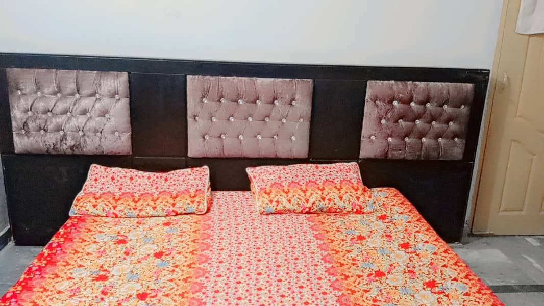 king size bed 1