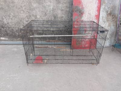 2 cages.
