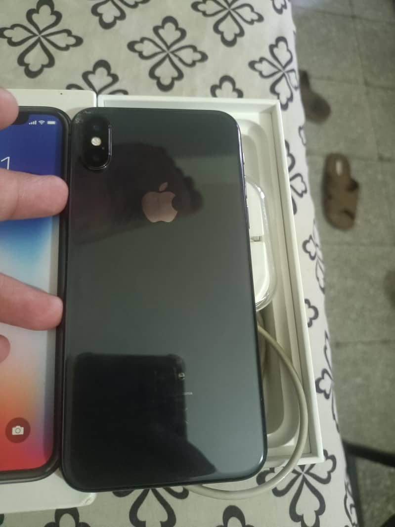 Apple iPhone X 2