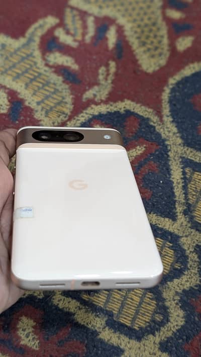 Google Pixel 8
