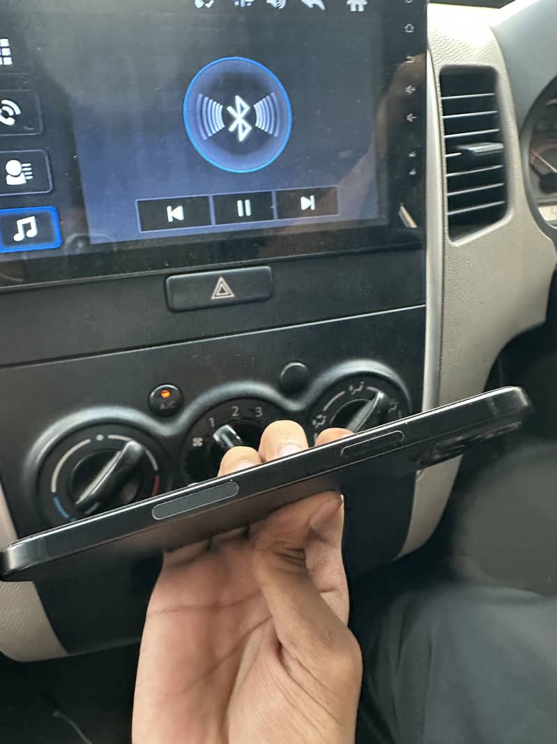 Apple iPhone 15 plus 4