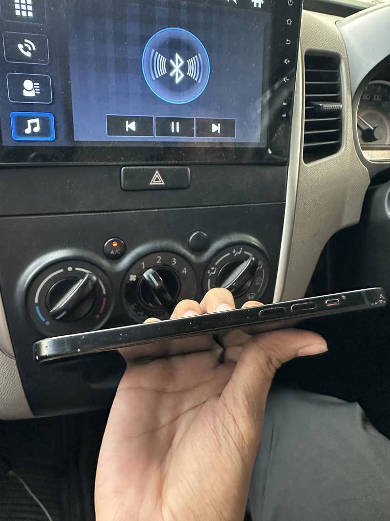 Apple iPhone 15 plus 7