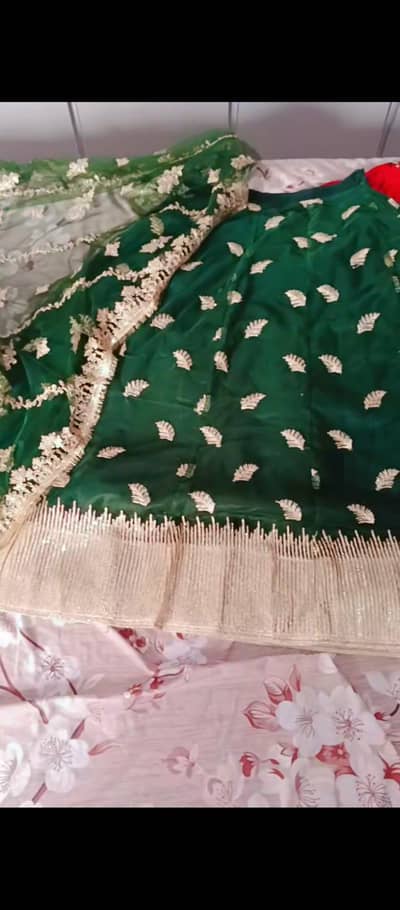 lehnga only wear for 3 hours for sale