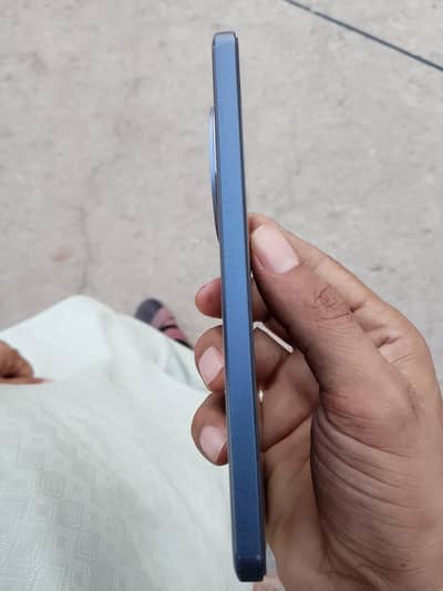 Realme 13 Plus