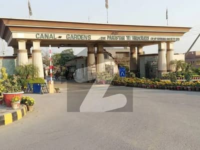 10 Marla House With Solar Installed Available For Sale In Canal Garden Block E