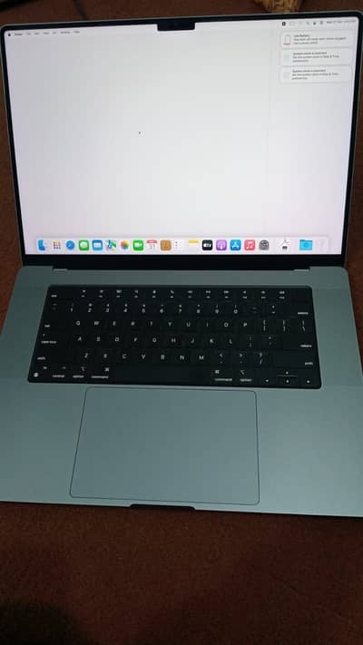 MacBook Pro 16" M1 Pro | Custom 32GB RAM | 512GB SSD | 83% BH / 212 C
