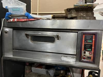 Pizza oven with pain and properly set for sell in phase 2