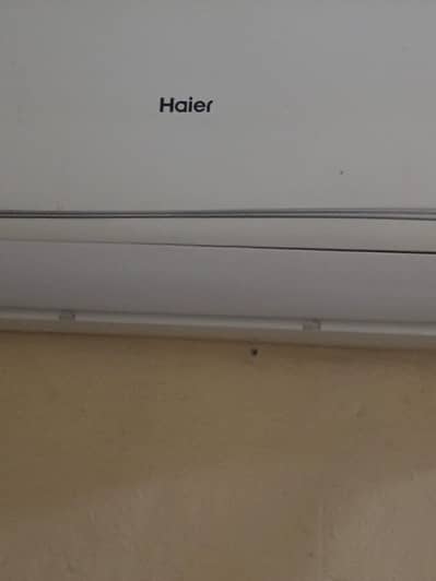 Haier 1 Ton AC Full chil new condition just two season use 03024545944