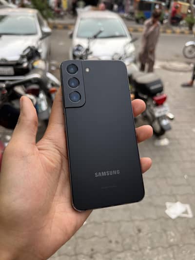 Samsung Mobile S22