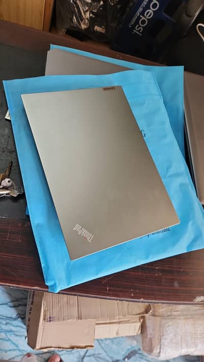 Lenovo thinkpad E14| ryzen 7 5825u