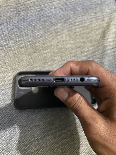 Realme C25