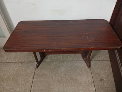 Centre Table Good Condition