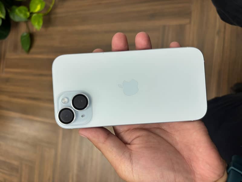 Apple iPhone 15 1