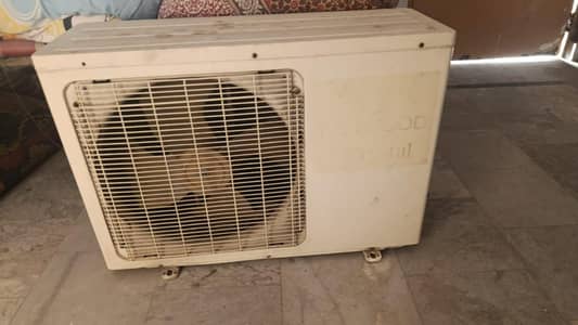 Kenwood Split Ac Available For Sale 1.5 Ton Perfect Working. . .
