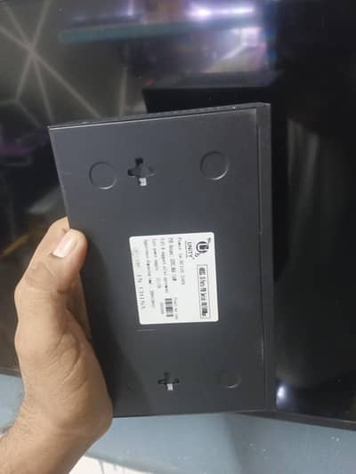 EYESERA 8-Port + 2-Port PoE Switch