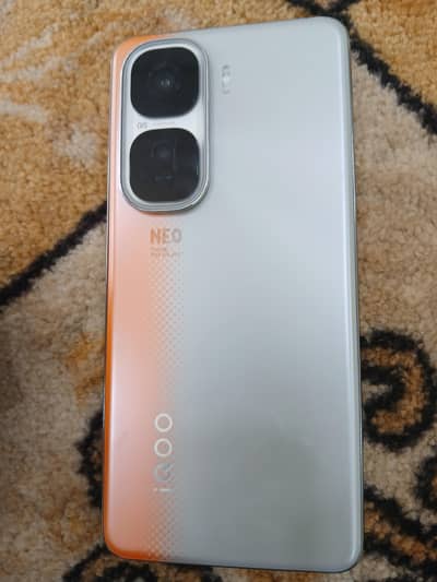 vivo iqoo neo 10 12/256 gb only mobile hai