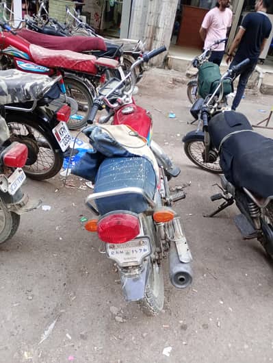 125 model 2018 urgent sale