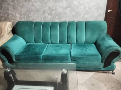 selling Sofa Set