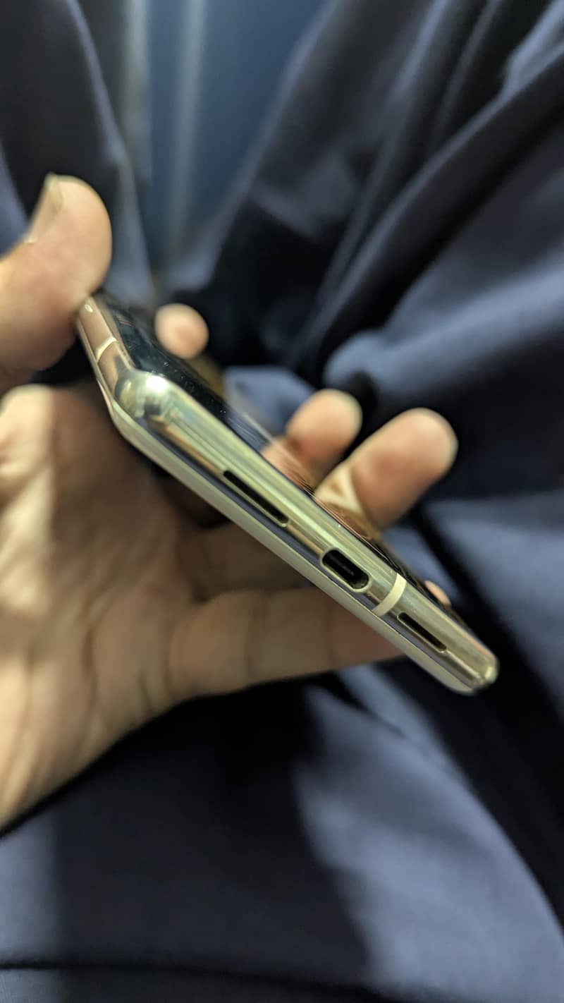 Google Pixel 6 Pro 2